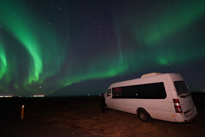 #1 Northern Lights Tour In Iceland from Reykjavik with PRO photos - Is the price fair for what you receive?