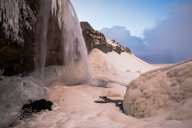 2-Day Blue Ice Cave, Glacier Lagoon and South Coast - Small Group - Day two starts with Vík and the open road