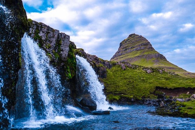 2-Day Snaefellsnes & Borgarfjörður Fjord Small-Group Tour - Kirkjufell, a famous mountain in a short visit