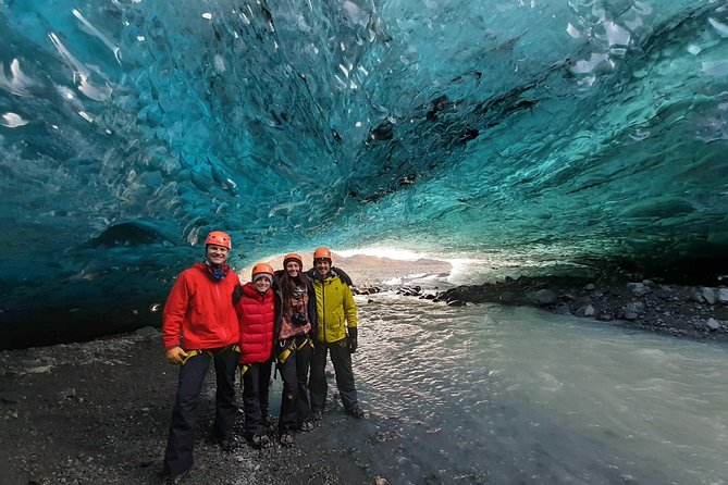 3-Day Ice Cave, South Coast, Golden Circle and Northern Lights - Day one: tectonic plates, geysers, and Gullfoss