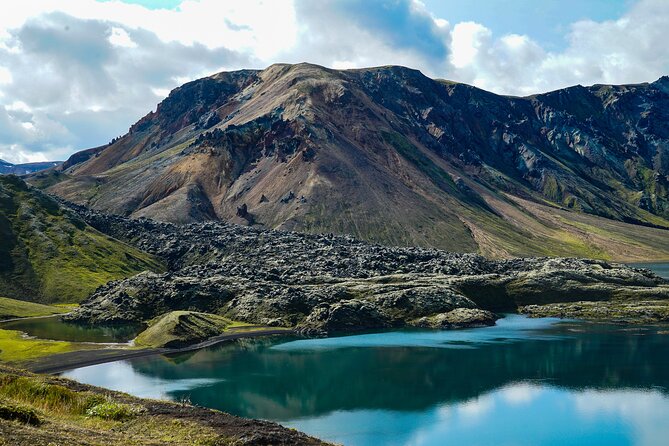 3-Day Icelandic Highlands, Háifoss & Grænihryggur Hiking Tour - Day three: Bláhnjúkur and the final Highland view