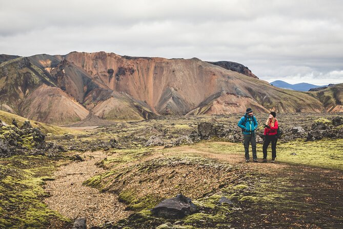 3-Day Icelandic Highlands, Háifoss & Grænihryggur Hiking Tour - Hut life, food, and what to pack