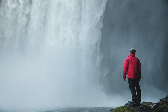 4 Day Blue Ice Cave, South Coast, Golden Circle, Snæfellsnes & Northern Lights - Day one: Kirkjufell and the wild Snæfellsnes coast