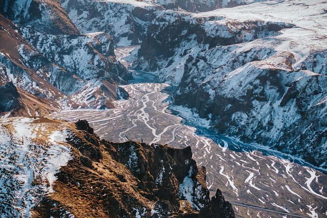 4 Day Northern Lights Adventure - Ice Caves & 4x4 Super Jeeps - Who should book this Iceland adventure?