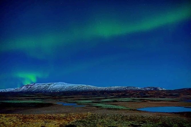 4x4 Reykjavik Northern Lights Tour with Photographer — Aurora RVK - Group size and comfort