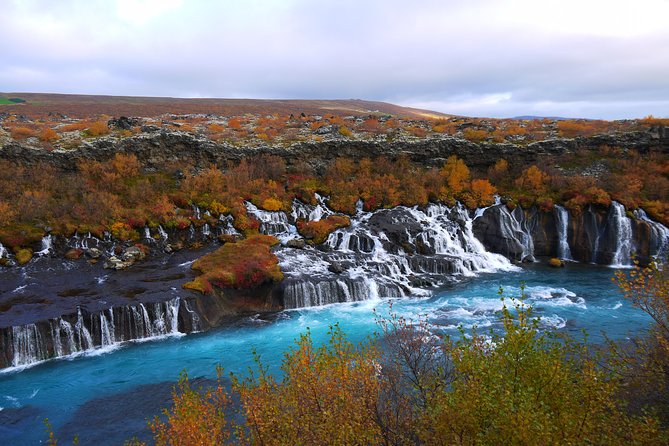6-Day Around Iceland Small-Group Tour from Reykjavik with Accomm - Black sand, glacier ice, and Diamond Beach