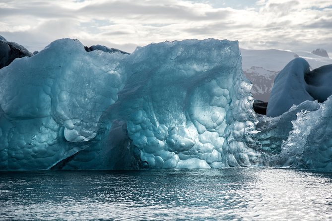 6-Day Summer Ring Route of Iceland Small-Group Tour - Day 3: Glacier hiking and Jökulsárlón icebergs