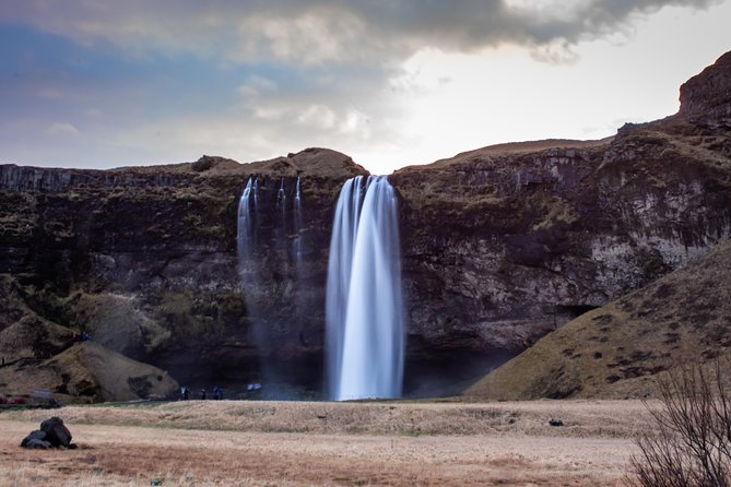 7 Day Iceland with Reykjavik Northern Light | Blue Lagoon | Golden Circle ...... - Coach transfers and group expectations