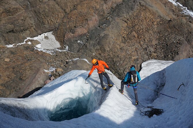 Adventurous Vatnajökull Glacier Exploration - Full Day Hike - Vatnajökull and the science beneath your feet