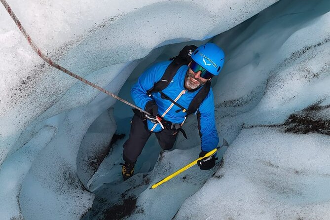 Adventurous Vatnajökull Glacier Exploration - Full Day Hike - From the car park to the glacier edge