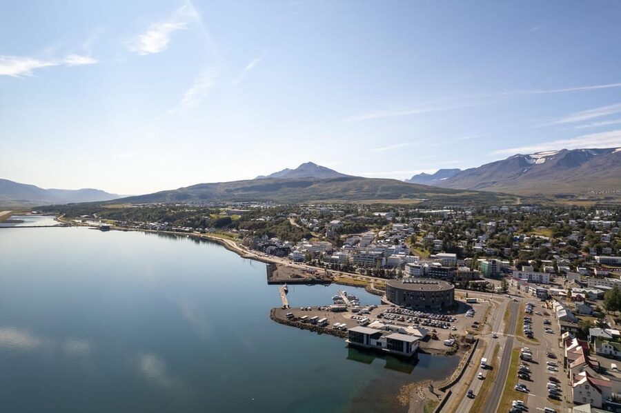 Akureyri: City Walk with Local Food - Eating northern Iceland one bite at a time