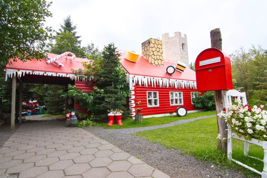 Akureyri: Goðafoss, Laufas & The Christmas House Combo Tour - Final call: a strong half-day with one personal-choice stop