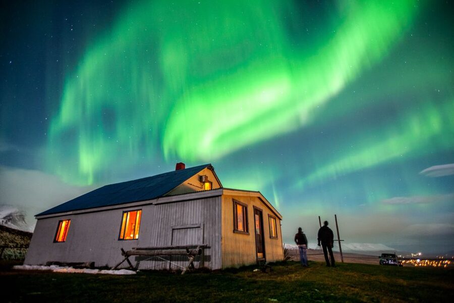 Akureyri: Northern Lights Photography Tour - Waiting for the aurora to appear