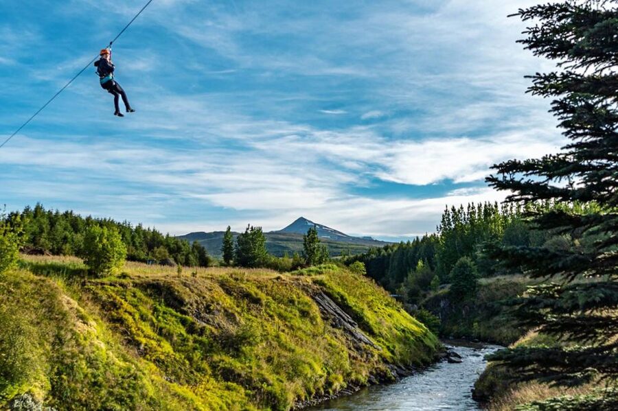 Akureyri: Zipline Tour - The guides are a major part of the value