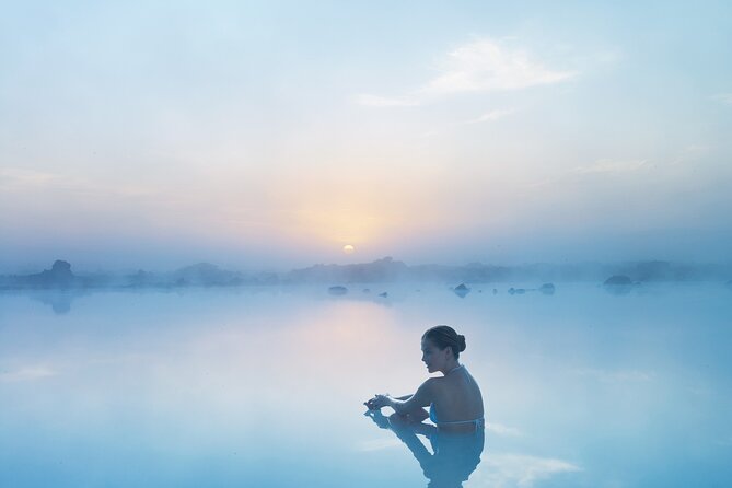 Blue Lagoon Admission Including Return Transfers from Reykjavik - Comfort or Premium: which package makes sense?