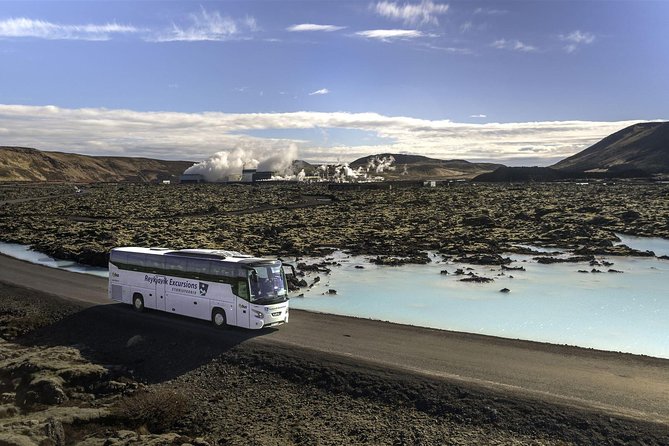 Blue Lagoon & Northern Lights Tour from Reykjavik - Why the lagoon is the safer half of the deal