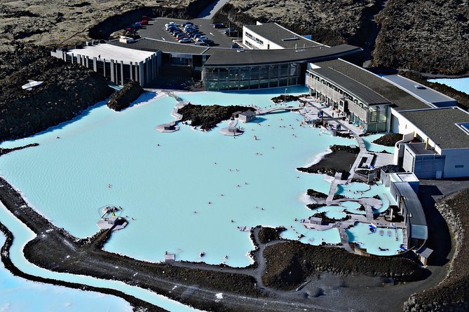 Blue Lagoon Return Bus Transfer from Reykjavik - Service quality and the few rough edges