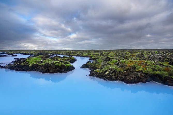 Blue Lagoon Return Bus Transfer from Reykjavik - Who should book this transfer?