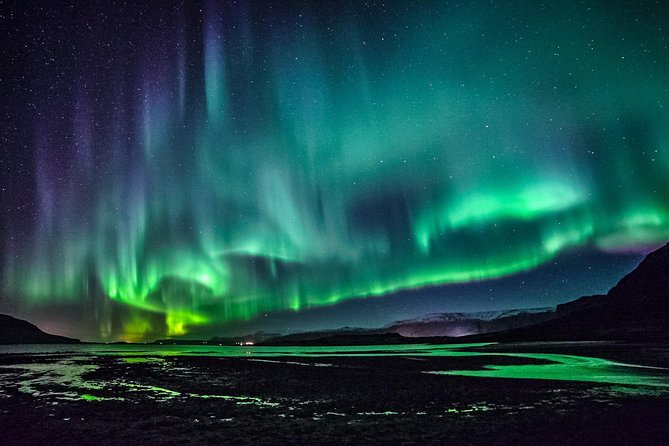 Chasing Aurora Borealis with Warmth and Treats in Premium Tour! - Leaving Reykjavik for the dark