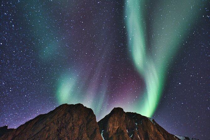 Cozy Northern Lights Tour with Icelandic Treats - Four hours that may stretch late