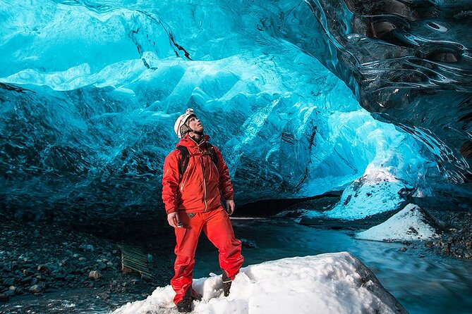 Crystal Ice Cave & Super Jeep Tour from Jökulsárlón - What the guide adds to the outing