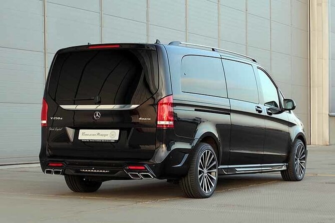 Departure by Luxury Van Reykjavik City to Reykjavik Airport KEF - What the drive to KEF is really like