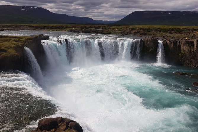 Diamond Circle, Waterfalls and Amazing Landscapes from Akureyri - Hverir is the most unusual short walk