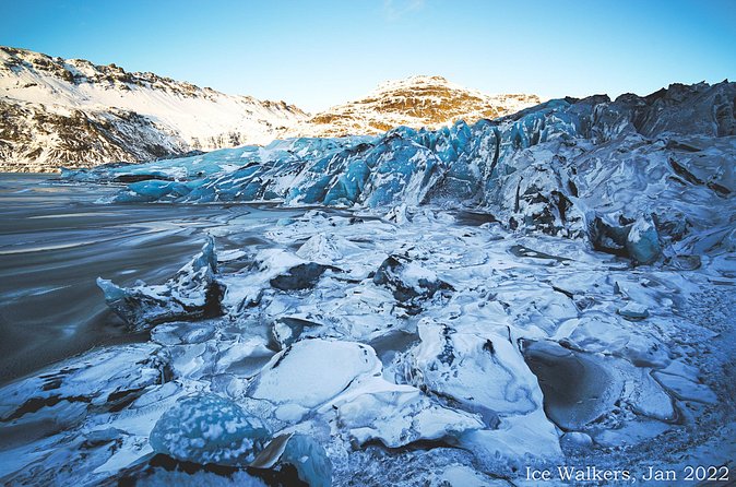 Easy Hike on Sólheimajökull Glacier - What to bring and what not to expect