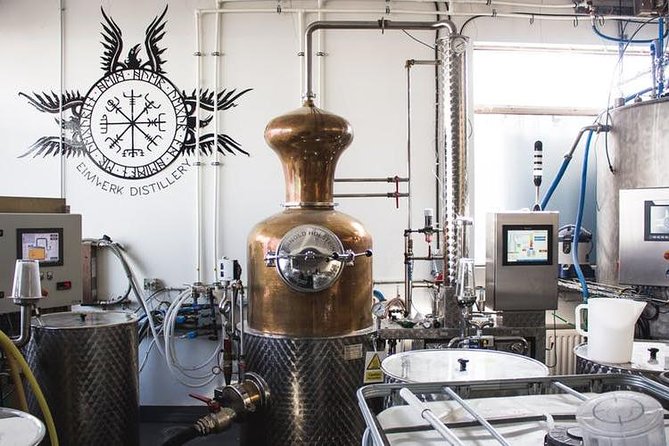 Eimverk Distillery Visit - Vor gin brings a different style to the tasting