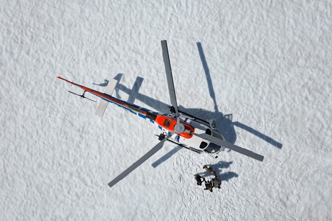 Fire and Ice Helicopter Tour: Glacier and Hengill Geothermal Area - From Reykjavik Domestic Airport to Glymur Waterfall