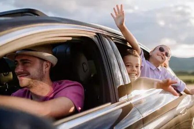 From KEF Airport: Private Transfer to Reykjavik in Iceland - Drivers who help you start Iceland well