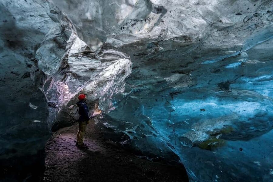 From Reykjavík: 2-Day South Coast Adventure - Seljalandsfoss: the first waterfall stop