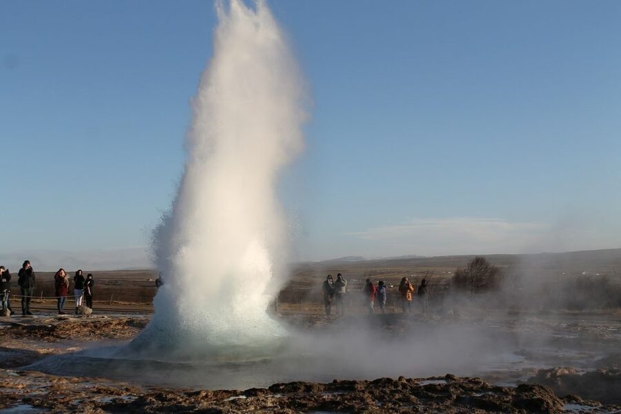 From Reykjavik: 4-Day Blue Ice Cave and Northern Lights Tour - Four days covering Iceland’s big sights
