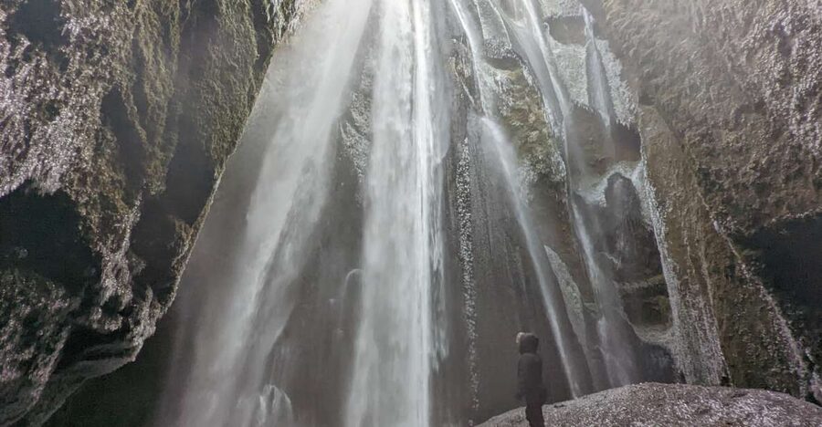 From Reykjavik: Explore the Waterfalls of the South Coast - Seljalandsfoss and Gljúfrabúi