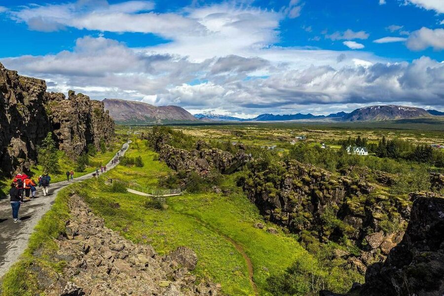 From Reykjavik: Full-Day Horse Riding & Golden Circle Tour - The coach ride back to Reykjavik