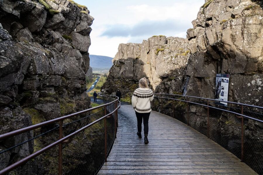 From Reykjavik: Golden Circle and Northern Lights Combo - What the Northern Lights outing really involves