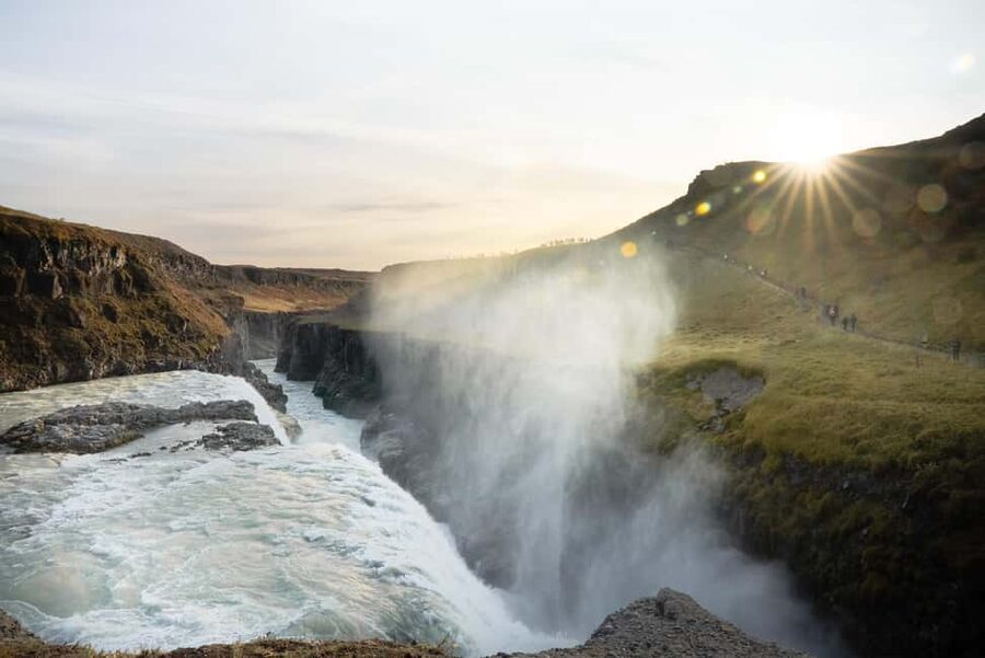 From Reykjavik: Golden Circle and Secret Lagoon Day Tour - Who should choose this Golden Circle day?
