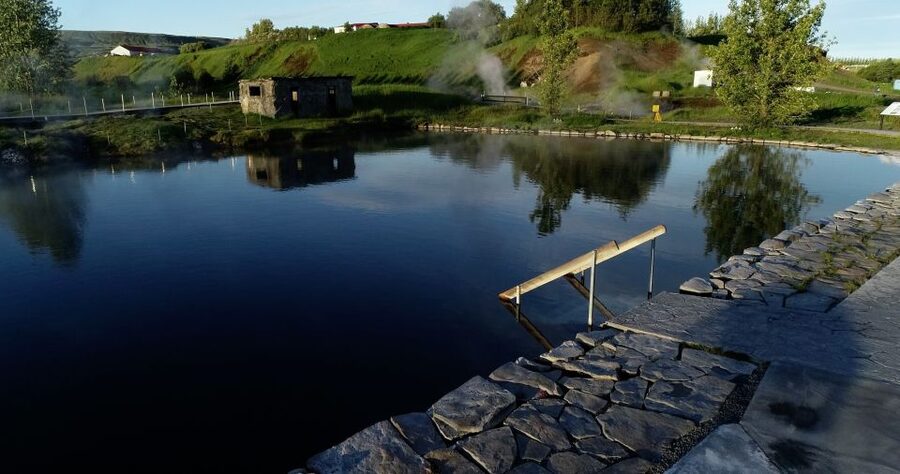 From Reykjavik: Golden Circle and Secret Lagoon Day Trip - Þingvellir: where parliament and tectonic plates meet