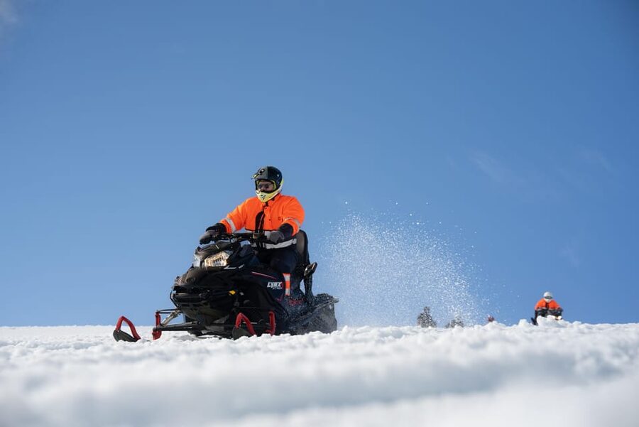 From Reykjavik: Golden Circle and Snowmobiling Tour - Thingvellir: geology and the first parliament