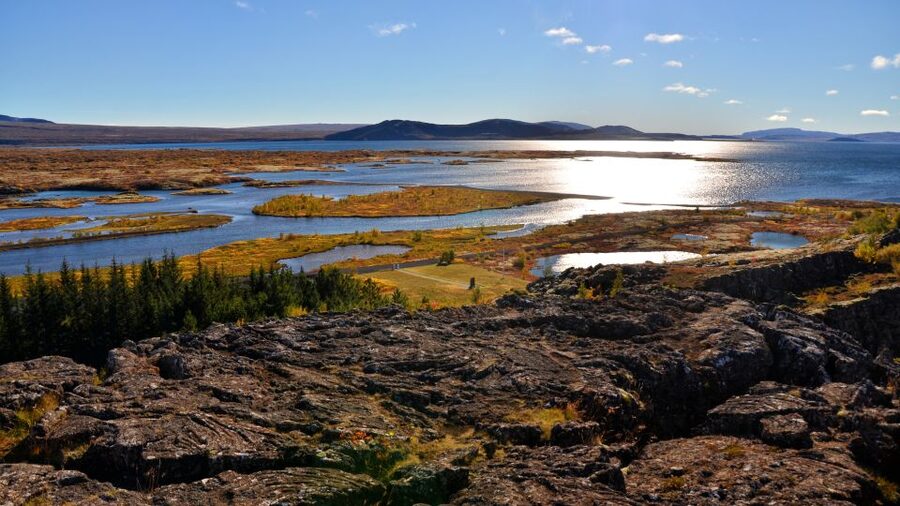 From Reykjavik: Golden Circle & Secret Lagoon Guided Tour - Guides make the long drives useful