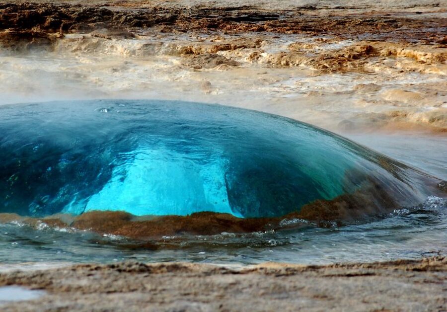 From Reykjavik: Golden Circle & Secret Lagoon Guided Tour - Timing, weather, and what to pack