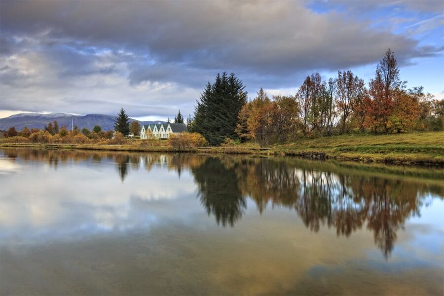 From Reykjavík: Golden Circle Tour and Silfra Snorkeling - Floating between two tectonic plates