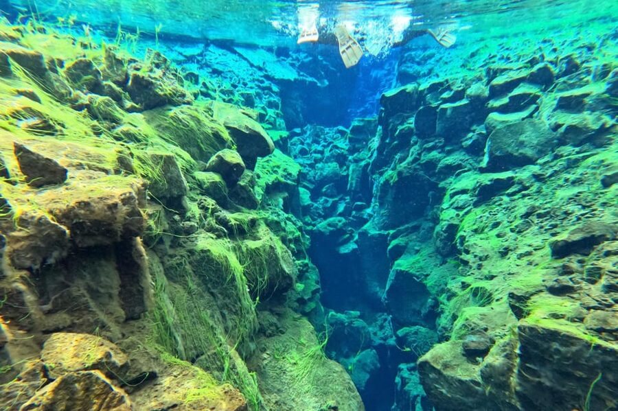 From Reykjavík: Golden Circle Tour and Silfra Snorkeling - Geysir and the geothermal ground