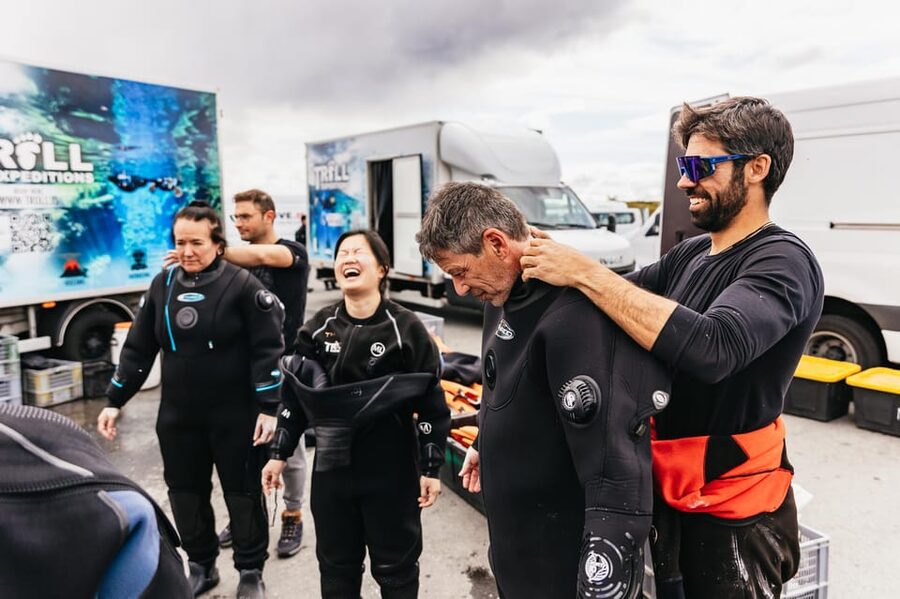 From Reykjavík: Golden Circle Tour and Silfra Snorkeling - Who should book this experience?