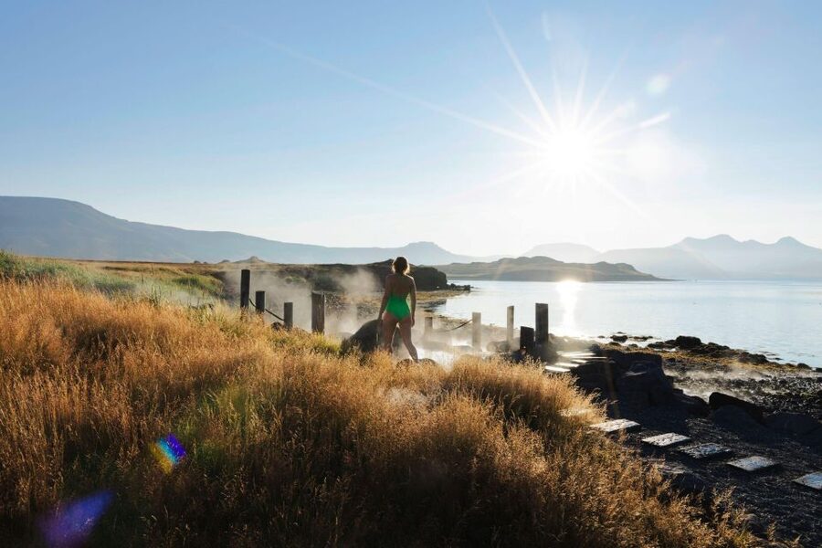 From Reykjavik: Hvammsvík Hot Spring with Transportation - Key points to know before booking