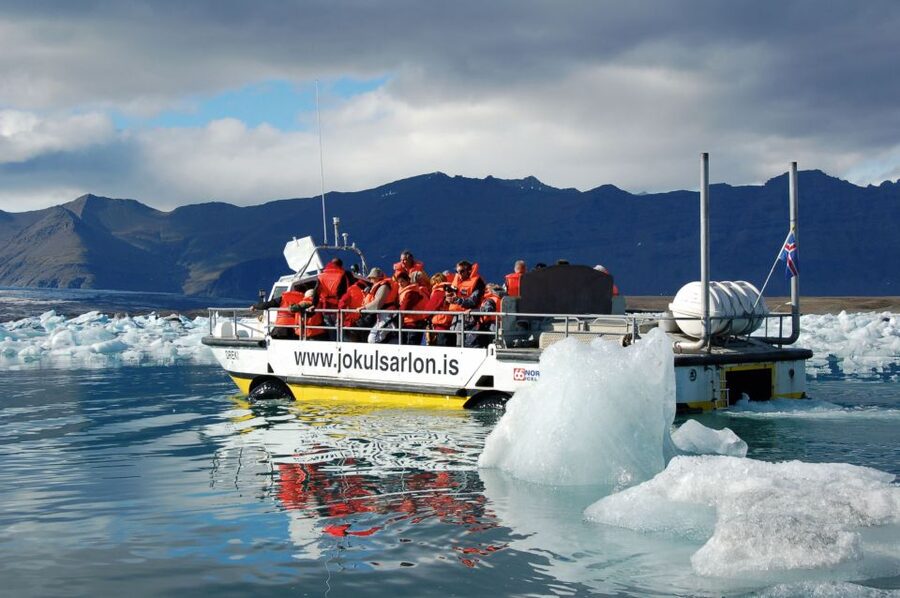 From Reykjavik: Jökulsárlón Glacier Lagoon and Diamond Beach - Vik gives the long return journey a useful break