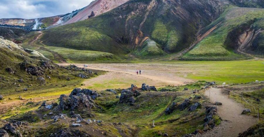From Reykjavik: Landmannalaugar & Háifoss Waterfall Tour - Hnausapollur gives you an early taste of the highlands