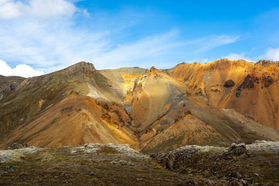 From Reykjavík: Landmannalaugar Super Jeep Day Tour - Ljótipollur, a crater in bold colors