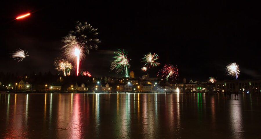From Reykjavik: New Years Fireworks by Boat - Key points at a glance