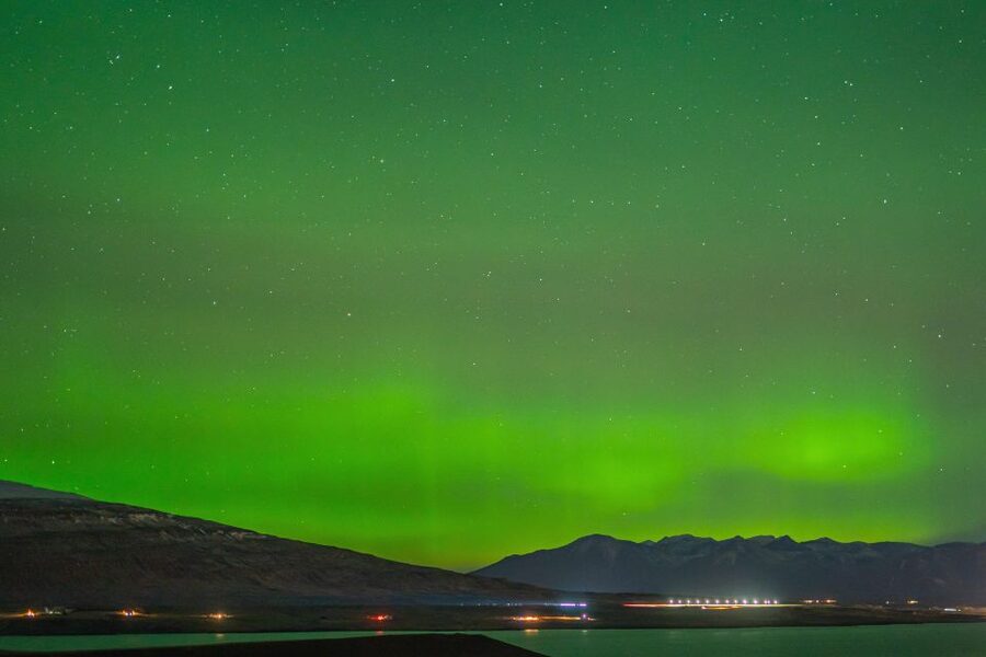 From Reykjavik: Northern Lights Guided Tour with Photos - Waiting under the stars with hot chocolate